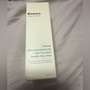 ❤️ 3/$25 Knours Hydrating Jojoba Oil Aloe Vera H20 Double Duty Mist